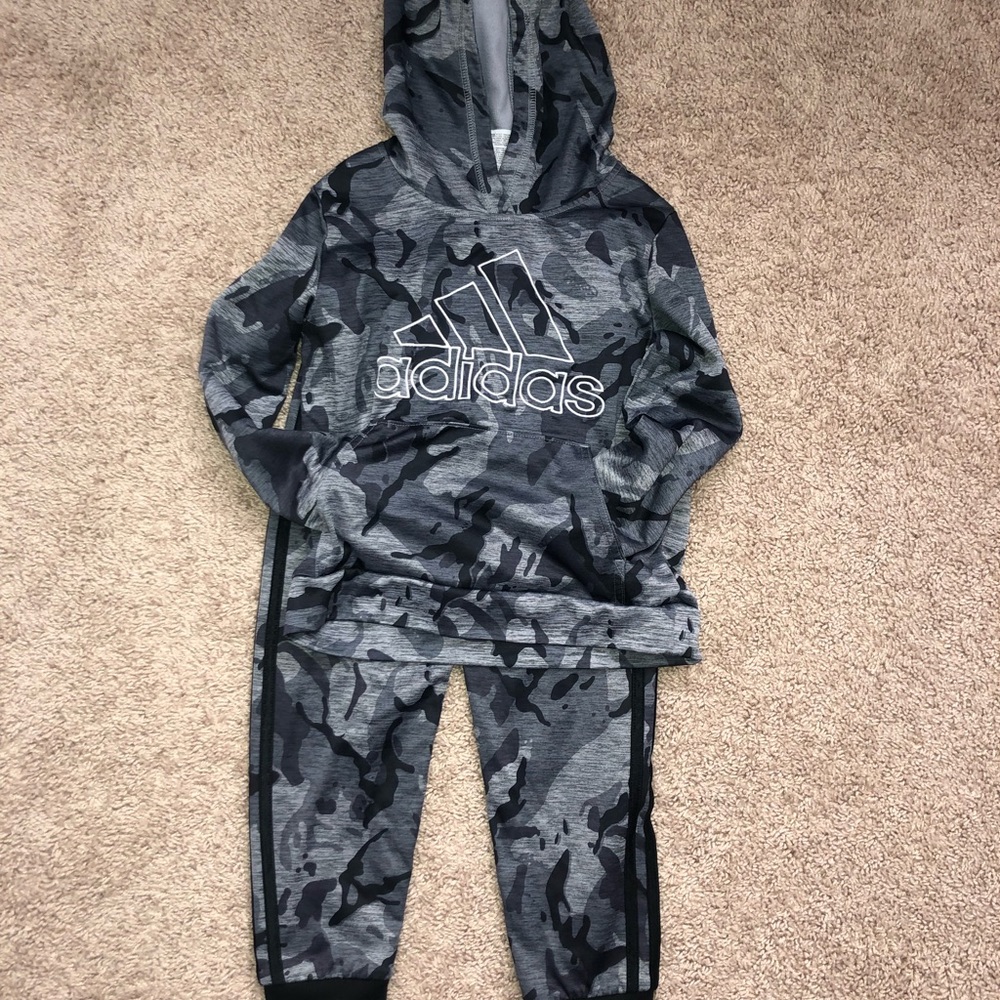Adidas tracksuit
